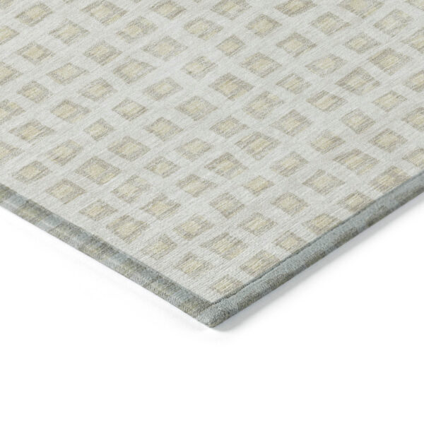 5' X 8' Ivory And Beige Geometric Washable Indoor Outdoor Area Rug