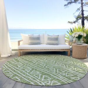 8' Green And Ivory Round Geometric Washable Indoor Outdoor Area Rug